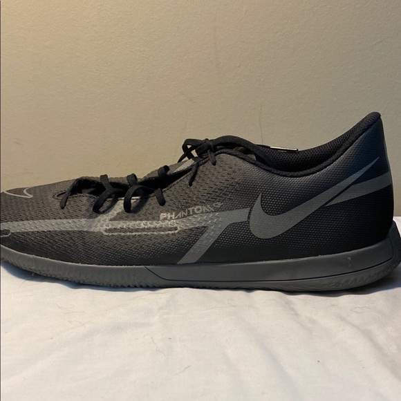 Nike Phantom Gray Athletic Shoes with Mesh Upper and Cushioned Sole, Like NEW main image 4